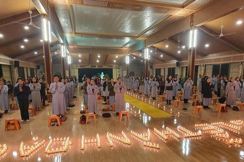 Nghệ An: Trang nghiêm lễ Phật thành đạo tại các chùa