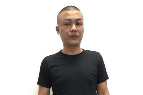 Hai thanh niên dương tính ma túy, lao thẳng xe vào mô tô đặc chủng của Công an