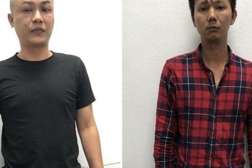 Không đội mũ bảo hiểm, hai thanh niên tông xe vào công an để tẩu thoát