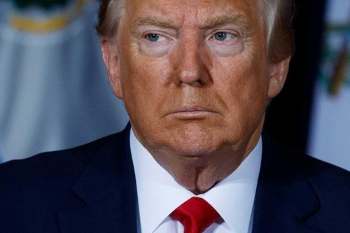 Phiên tòa luận tội ông Trump có thể bị lùi đến giữa tháng 2