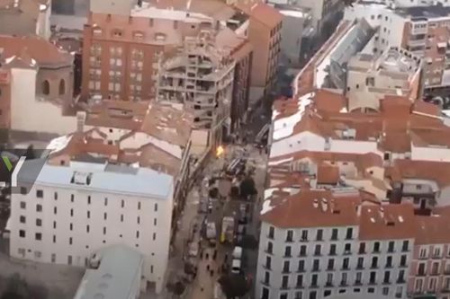 Hiện trường vụ nổ chết người ở Madrid từ góc nhìn trên cao