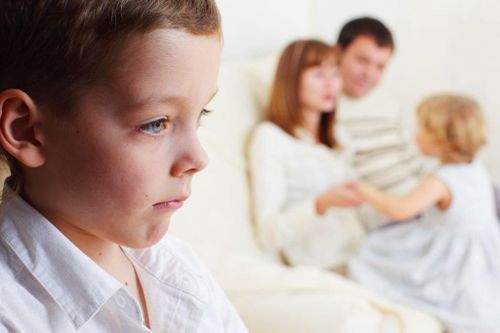 7 hành vi của cha mẹ vô tình làm tổn thương con