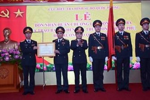 Cục Điều tra Hình sự đón nhận Huân chương Lao động hạng Ba