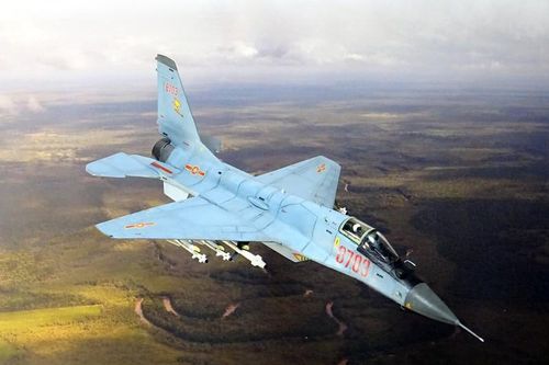 Niềm tự hào của Trung Quốc có phải là bản sao tiêm kích MiG-33?