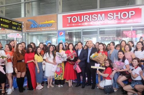 Đà Nẵng: Đón đoàn khách MICE 700 người đến du lịch