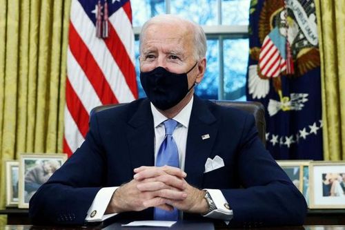Ông Biden tập trung vào đại dịch Covid-19 trong ngày đầu nhậm chức