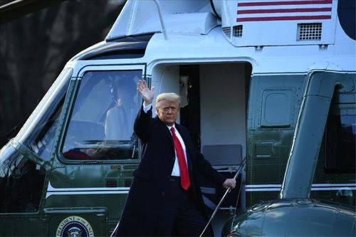 Đế chế kinh doanh của ông Trump 'thất thu' vì đại dịch Covid-19