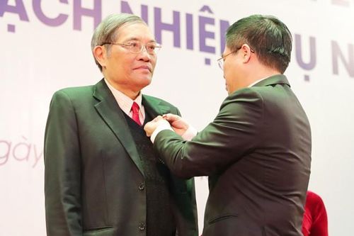 Dấu ấn của 18 nhà giáo được phong tặng Nhà giáo Nhân dân