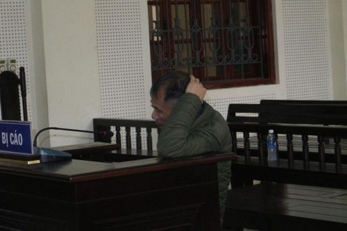 Lời biện minh của gã chồng đầu độc vợ cũ bằng thuốc chuột
