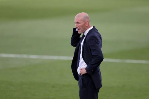 Real Madrid đòi sa thải Zidane, Chủ tịch Perez không nỡ
