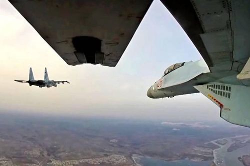 Nga bất ngờ đẩy mạnh hoạt động quân sự tại Syria