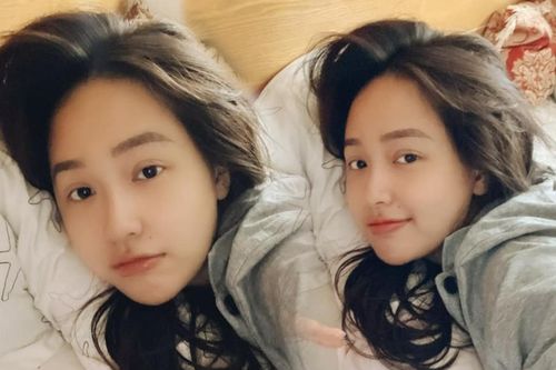 Đăng ảnh than mất ngủ, Mai Phương Thúy khiến ai cũng bất ngờ vì mặt mộc quá xinh đẹp