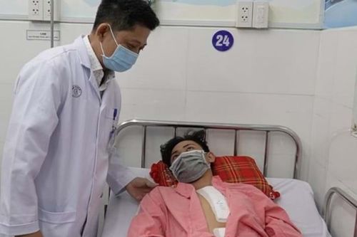 Hy hữu: Bé trai bị vỡ eo động mạch chủ nhưng không chảy máu ra màng phổi