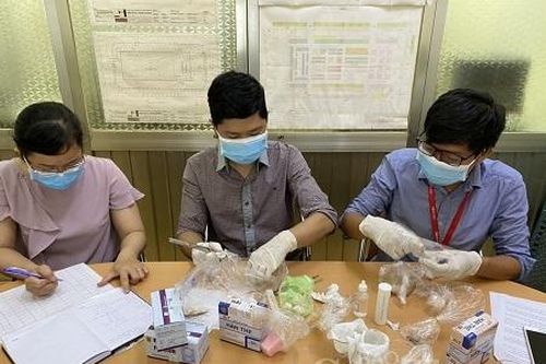 Chưa xóa được nỗi lo thực phẩm Tết mất an toàn vệ sinh