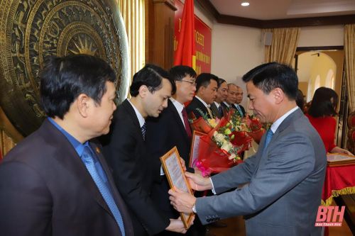 Công bố các quyết định của Ban Thường vụ Tỉnh ủy Thanh Hóa về công tác cán bộ