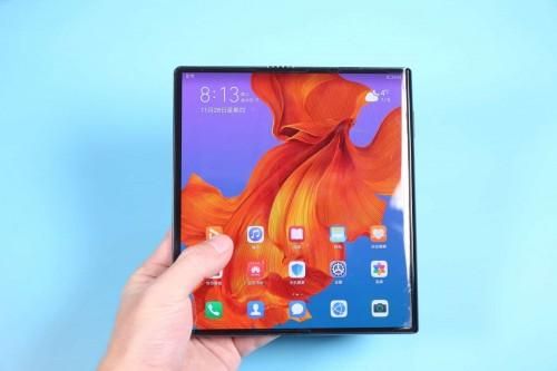 Rò rỉ thông số kỹ thuật về chiếc điện thoại màn hình gập thế hệ thứ 3 của Huawei