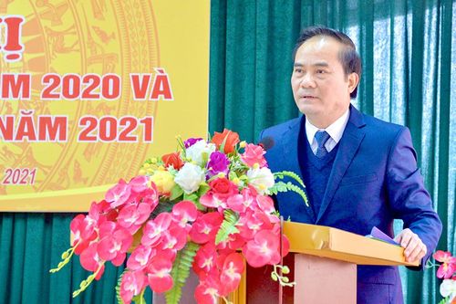 Sở Thông tin và Truyền thông phấn đấu cung cấp dịch vụ công trên thiết bị thông minh