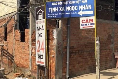 Người dân phản ứng vì xây nhà trái phép