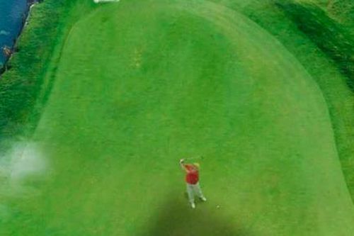 Lãnh tụ tối cao Iran đăng ảnh người chơi golf nhìn giống Trump, thề trả thù