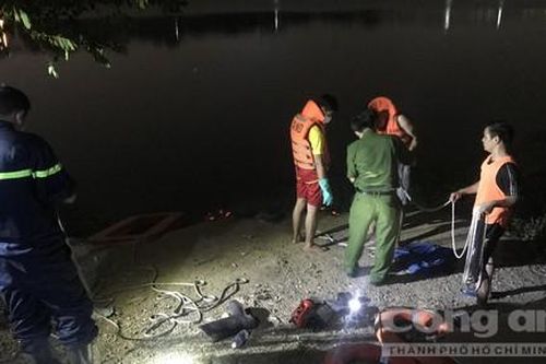 Người đàn ông chết dưới hồ 'tử thần', phần bụng bị cột một cục đá