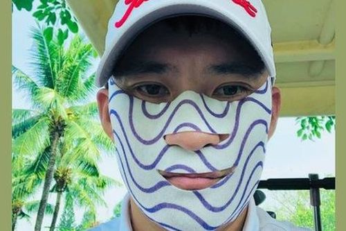 Thủy Tiên tuyên bố mình là người háo sắc, Công Vinh liền có phản ứng gây cười