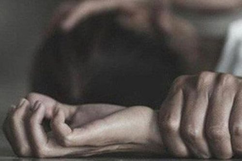 Bà ngoại bé gái 11 tuổi đau đớn khi biết bộ mặt thật của gã tài xế ở nhờ