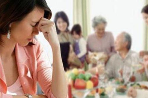 Buồn vì năm nào cũng ăn Tết quê chồng