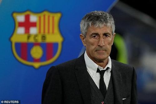 Barcelona bị HLV Quique Setien khởi kiện vì quỵt tiền