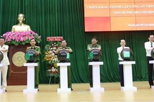 Công bố quyết định thành lập Công an Thành phố Thủ Đức