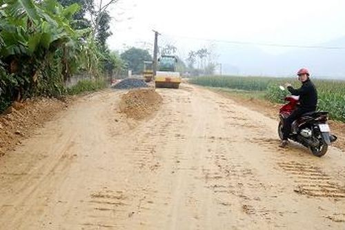 Vô Tranh hiến đất làm đường