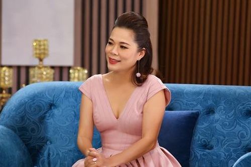 Mỹ Lệ thấy tội nghiệp phụ nữ 'theo chồng bỏ cuộc chơi'