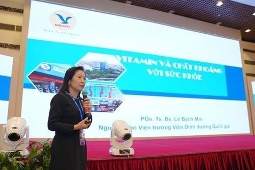 Chuyên gia dinh dưỡng cảnh báo 'nạn đói tiềm ẩn' đang xảy ra ở cả trẻ thành thị