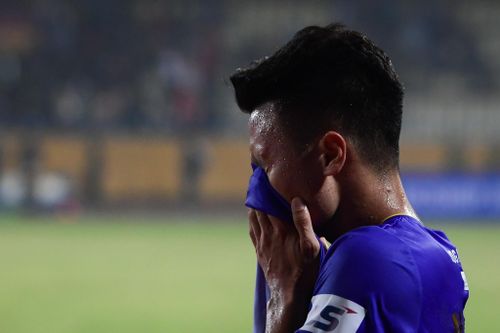 Quang Hải bị vô hiệu hóa