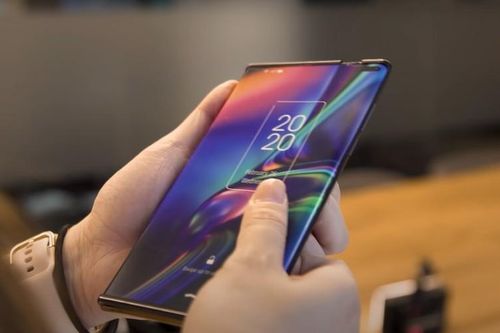 Smartphone màn hình cuộn linh hoạt