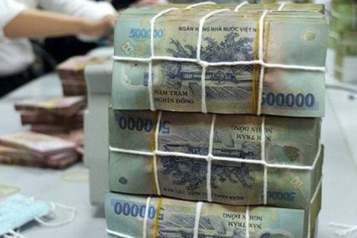 Ba ngân hàng bị người đàn bà lừa hàng trăm tỷ đồng