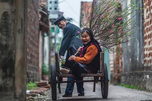 Tết về ngang ngõ...