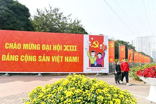 Loại bỏ những 'mầm cỏ dại' trong nội bộ