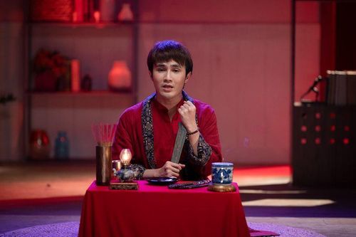Năm nay nghệ sĩ Việt thưởng Tết cho nhân viên thế nào?