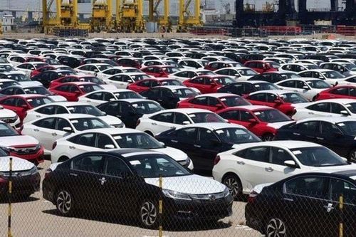 Sát Tết, hơn 400 ô tô nguyên chiếc 'đổ bộ' Việt Nam mỗi ngày