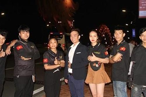 SOS Đà Nẵng và những pha cứu hộ lúc nửa đêm