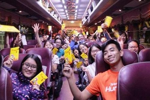 Ấm lòng Chuyến xe 0 đồng đưa Tết đoàn viên đến gần hơn với những sinh viên xa nhà