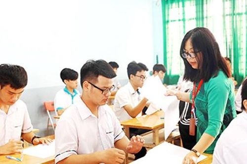 Tuyển sinh vào lớp 10: Những lựa chọn phù hợp