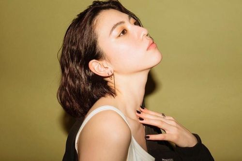 Mốt trang điểm trong suốt giống phụ nữ Nhật Bản