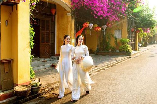 Miền Bắc sáng sớm trời rét, Tây Nguyên và Nam Bộ ngày nắng đêm mưa