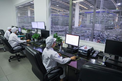 Vinamilk nỗ lực chăm lo cho người lao động trong một năm đầy biến động