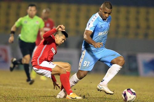SHB Ðà Nẵng và TP Hồ Chí Minh giành chiến thắng