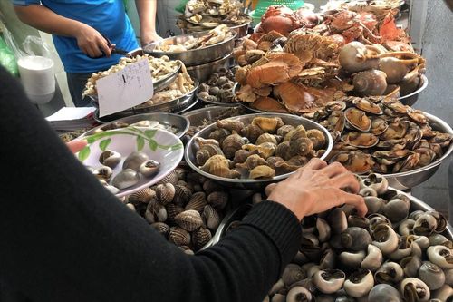 Kinh hoàng thực phẩm tắm hóa chất