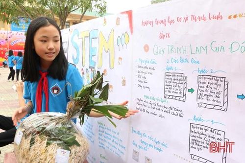 Học sinh TP Hà Tĩnh thích thú trải nghiệm 'Ngày hội STEM'