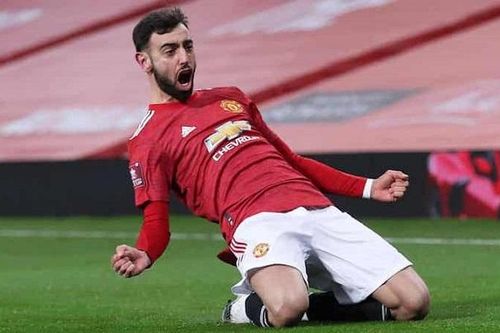 Pha sút phạt 'hủy diệt' của Fernandes giúp MU loại Liverpool khỏi FA Cup