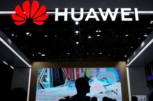 Tới bước đường cung, Huawei tính chuyện bán 2 'viên ngọc quý' mảng smartphone